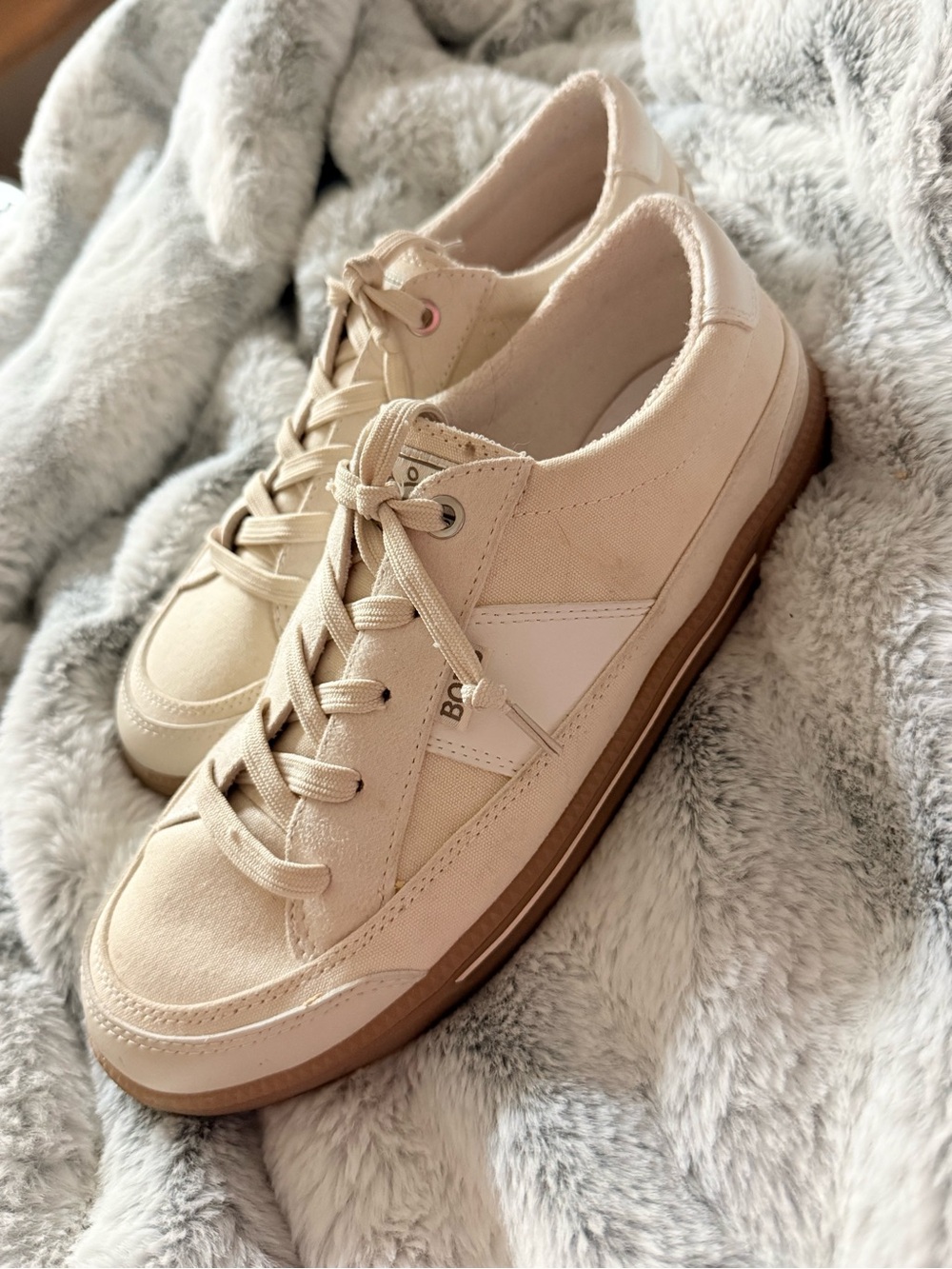 Skechers BOBS Women's Cream & Tan Low-Top Slip-On Sneakers - Picture 2 of 7